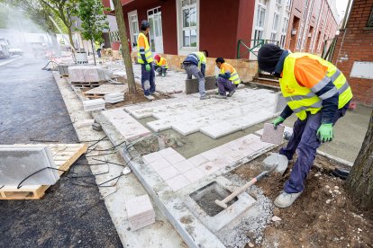 La empresa Jacinto Lázaro ha llevado a cabo los trabajos del último tramo en la avenida Alcalde Martín Cobos.