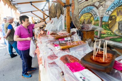 El barrio de San Pedro de la Fuente acoge este fin de semana su mercado medieval.