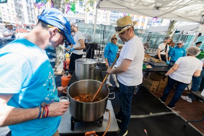 El barrio de San Pedro de la Fuente acoge este fin de semana su mercado medieval.