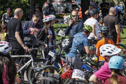 Miles de personas participaron en la XXIII edición del Día de la Bici organizado por Fundación Candeal- Proyecto Hombre.