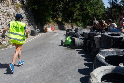 Así ha sido la carrera del Hiperbaric Challenge de este año en la que han participado 12 equipos y 150 personas.
