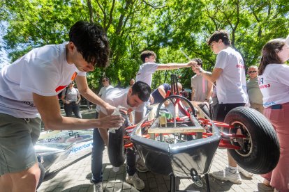 Así ha sido la carrera del Hiperbaric Challenge de este año en la que han participado 12 equipos y 150 personas.