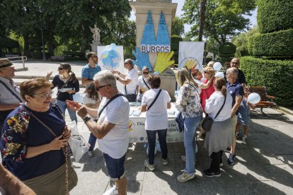 La Asociación 'Fray Pedro Ponce de León' (APSBU) realizó una actividad de sensibilización con motivo del Día Nacional de la Lengua de Signos.
