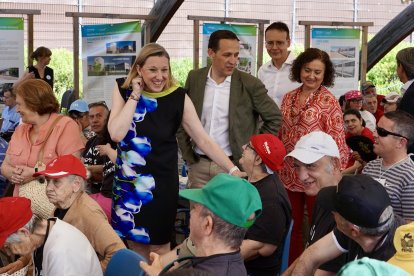 La vicepresidenta de la Junta de Castilla y León y consejera de Familia e Igualdad de Oportunidades, Isabel Blanco, inaugura el XIV Encuentro de Personas con Discapacidad.