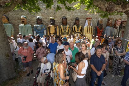 Celebración del Curpillos en los alrededores del Monasterio de las Huelgas.