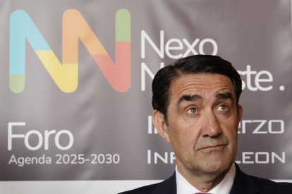 El consejero de Medio Ambiente, Vivienda y Ordenación del Territorio, Juan Carlos Suárez-Quiñones, durante la celebración del Foro Nexo Noroeste organizado por infobierzo