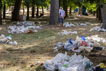 Limpieza del paseo de La Quinta después del Curpillos.