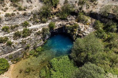 Pozo Azul. E. DEL RIVERO
