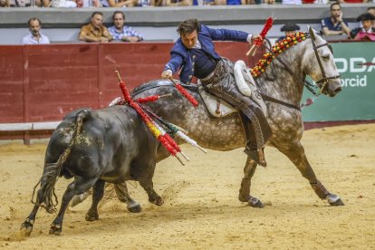 Imagen de la corrida de rejones.