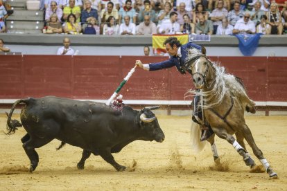 Imagen de la corrida de rejones.