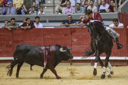 Imagen de la corrida de rejones.