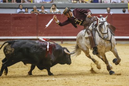 Imagen de la corrida de rejones.