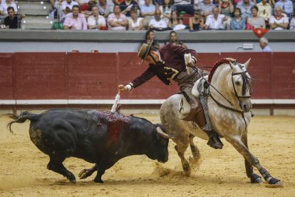 Imagen de la corrida de rejones.