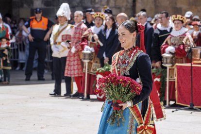 Instante de la Ofrenda Floral 2025.