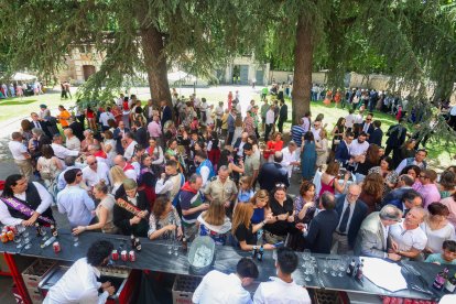 El Ayuntamiento celebra la tradicional recepción en el Palacio de la Isla.