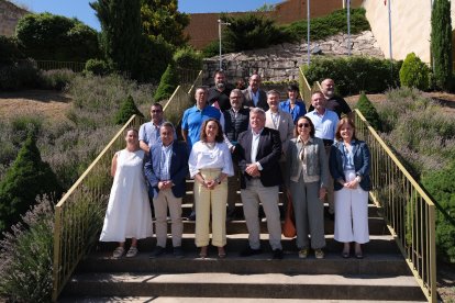 La consejera de Agricultura se reunió en Roca con las denominaciones de origen del vino de Castilla y León.