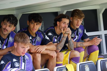 Imagen del partido entre el Burgos CF y el Valladolid.