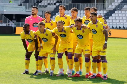Imagen del partido entre el Burgos CF y el Valladolid.