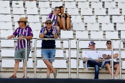 Imagen del partido entre el Burgos CF y el Valladolid.