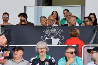 Imagen del partido entre el Burgos CF y el Valladolid.