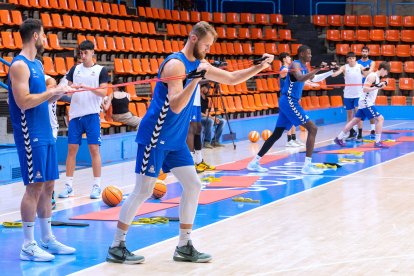Imagen del primer entrenamiento del San Pablo Burgos.