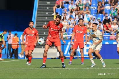 Imagen del partido entre el Deportivo y el Burgos CF.