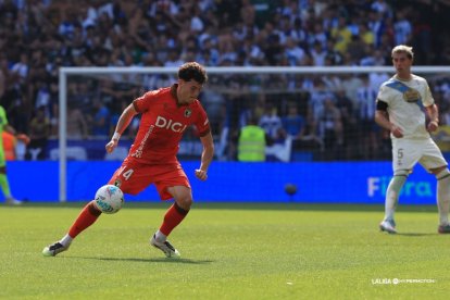 Imagen del partido entre el Deportivo y el Burgos CF.
