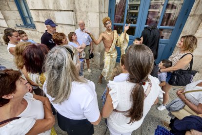 Instante de la ruta teatralizada 'Katharsis' de Molécula Escénica.