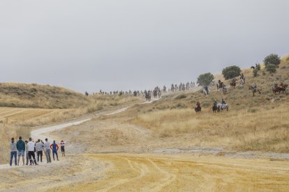 Primero de los encierros de las fiestas en honor a la Virgen del Rosario, con toros de la ganadería Araúz de Robles