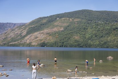 Turismo en el lago de Sanabria