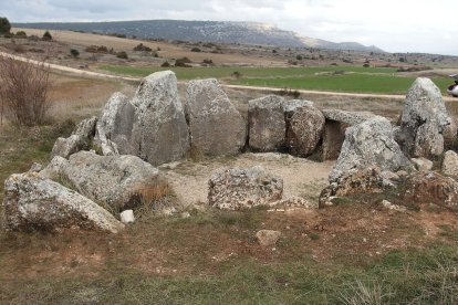 Imagen del Dolmen de Cubillejo de Lara.