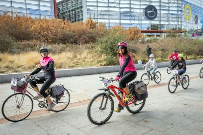 Imagen de la bicicletada organizada por Adacebur.