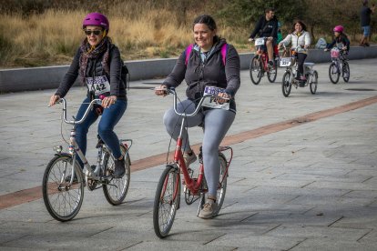 Imagen de la bicicletada organizada por Adacebur.