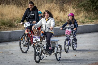 Imagen de la bicicletada organizada por Adacebur.