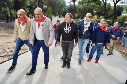 El secretario general de UGT Castilla y León, Óscar Lobo, y el fundador de la Fundación Eusebio Sacristán, Eusebio Sacristán, celebran un encuentro entre ambos organismos, al que también acude el alcalde de Valladolid, Jesús Julio Carnero.