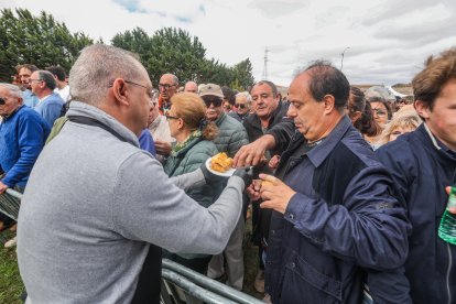 Instante del Día de la Exaltación de la Patatata de Tardajos.