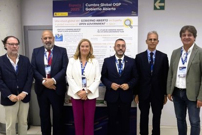 Cristina Ayala expone en Vitoria la experiencia de Burgos en participación ciudadana y transparencia.