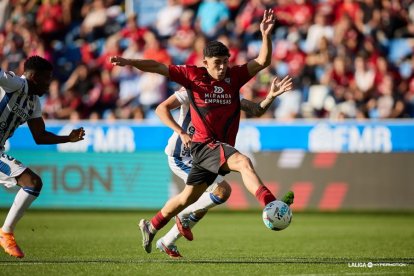 El Mirandés resiste en Mendizorroza ante un Leganés que apretó hasta el final.