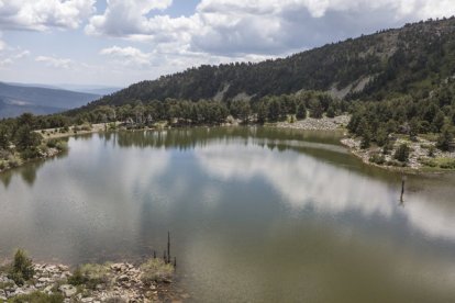 Imagen de las Lagunas de Neila.
