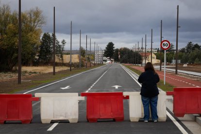 Aspecto de la ampliación del bulevar, con un tramo ya en servicio.
