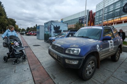 El Spain Classic Raid aterriza en el Museo de la Evolución Humana de Burgos.