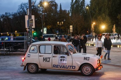 El Spain Classic Raid aterriza en el Museo de la Evolución Humana de Burgos.