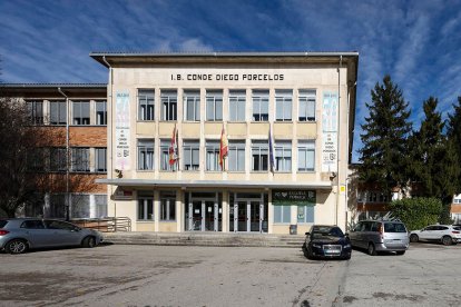 EL IES Conde Diego Porcelos se encuentra en el polígono docente del Vena.