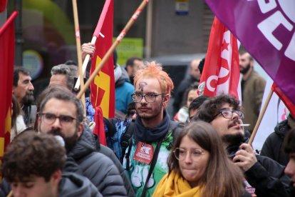 Manifestación en León contra la gestión de los incendios forestales del verano.