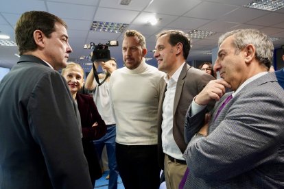 El presidente del Partido Popular de Castilla y León, Alfonso Fernández Mañueco, clausura el foro de presentación de los indicadores del proyecto ‘Castilla y León entre las 3 mejores comunidades de España’.