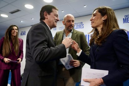 El presidente del Partido Popular de Castilla y León, Alfonso Fernández Mañueco, clausura el foro de presentación de los indicadores del proyecto ‘Castilla y León entre las 3 mejores comunidades de España’.