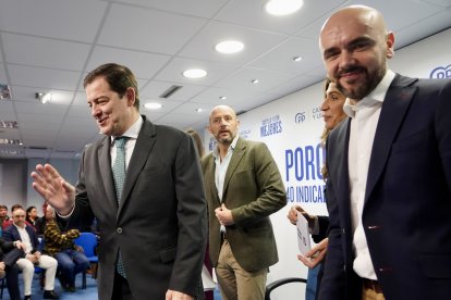 El presidente del Partido Popular de Castilla y León, Alfonso Fernández Mañueco, clausura el foro de presentación de los indicadores del proyecto ‘Castilla y León entre las 3 mejores comunidades de España’.