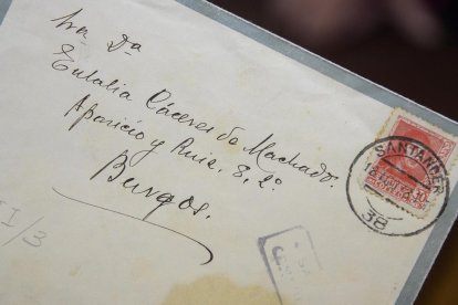 Carta dirigida por Manuel Machado a Eulalia Cáceres desde Santander.