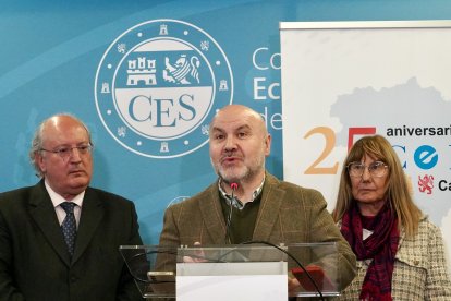 El presidente nacional de Cermi Luis Cayo en el acto conmemorativo del 25 aniversario de CERMI Castilla y León