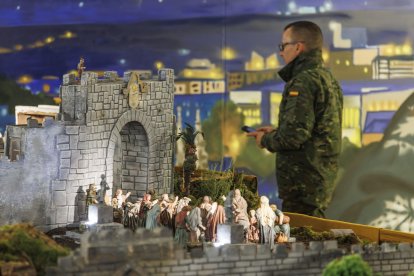 Escena de la XXXIII edición del Belén Monumental del Ejército.